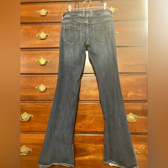 the limited low-rise flare leg dark wash blue denim jeans size 4 y2k - Picture 2 of 8